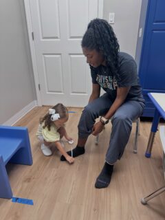 đŠđťâđ STUDENT SPOTLIGHT đ
Meet Mackenzie, our newest PT student from MUSC! She has been learning from the best, Ms. Lara. Letâs get to know her a little more:
âMy name is Mackenzie and I am currently a 3rd year PT student at MUSC! I grew up in Greenville, SC and graduated from the University of South Carolina in 2024 (Go Gamecocks!). In my free time I love to play volleyball, hangout at the beach, and go on a run downtown. I have absolutely loved my time here at MPPT so far! The kids and the therapists are all super awesome, and Iâve already learned so much from Lara!â
#StudentSpotlight #PediatricPT #DPTStudent